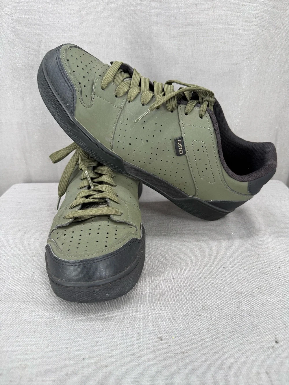 Giro Jacket II Men's Cycling Shoes Breathable Olive/Black us 11